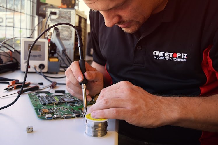 ONE STOP I.T. – Gold Coast Computer & Laptop Repairs