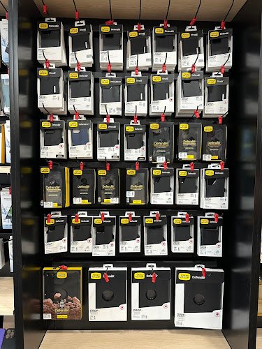 Ultech Phone & Computer Repairs Eltham