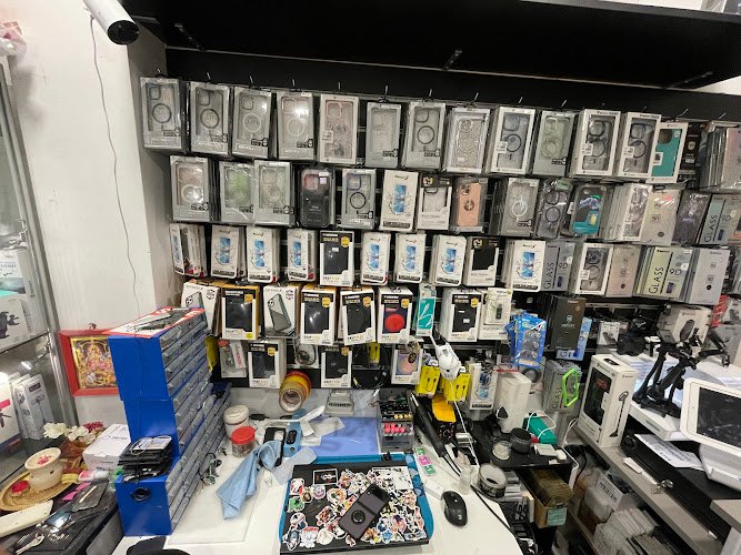 Brothers Phone and Computer Repair