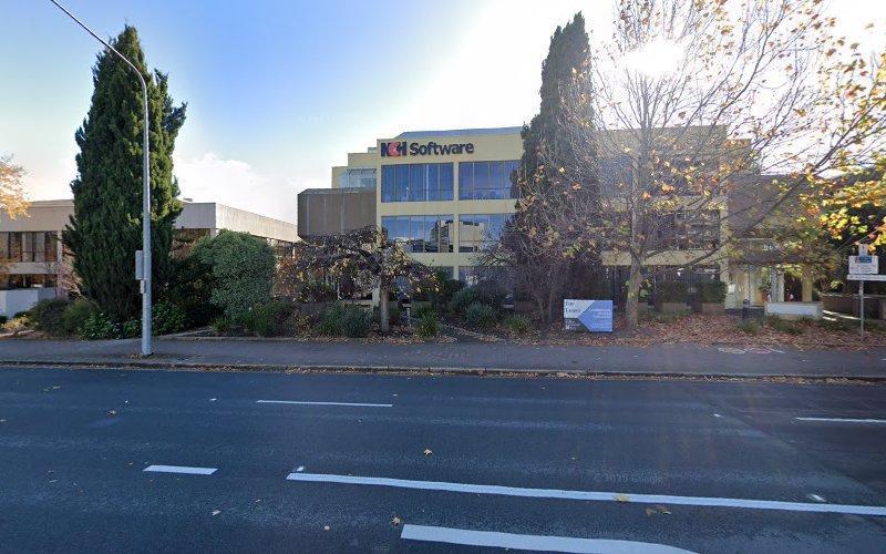 Kirra Services - PC repair in Turner