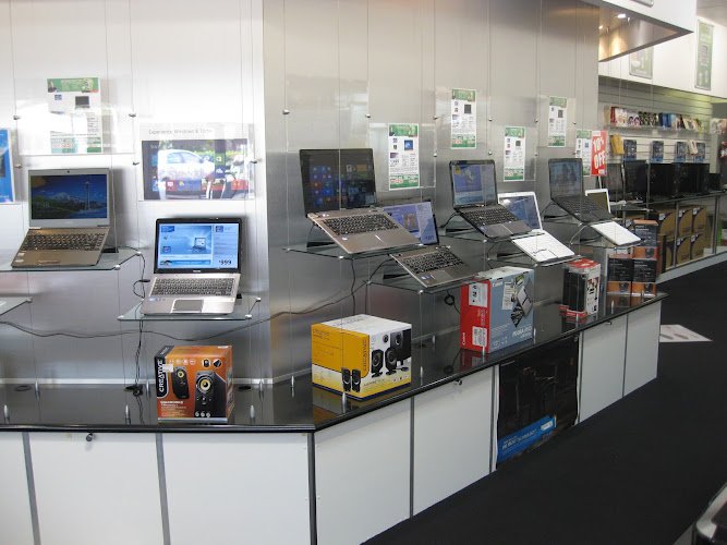 Leading Edge Computers Cairns