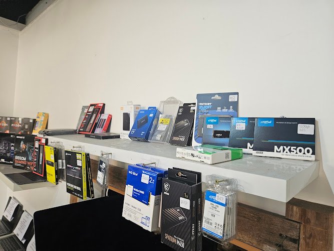 Shattered Phone and PC Repair