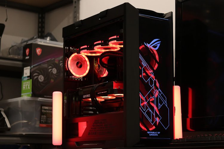 Lakes Custom Computers