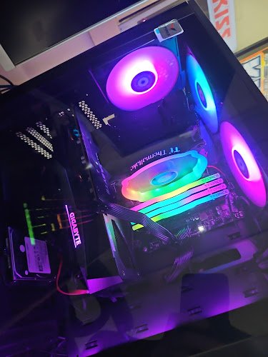 Sam PC Tech – Ararat
