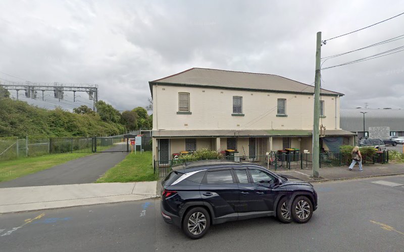 Issa PC - Computer repair in Ashfield