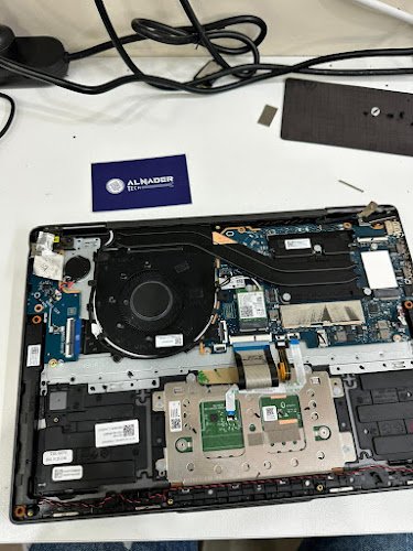 Nader Tech – Phone & Laptop Repair